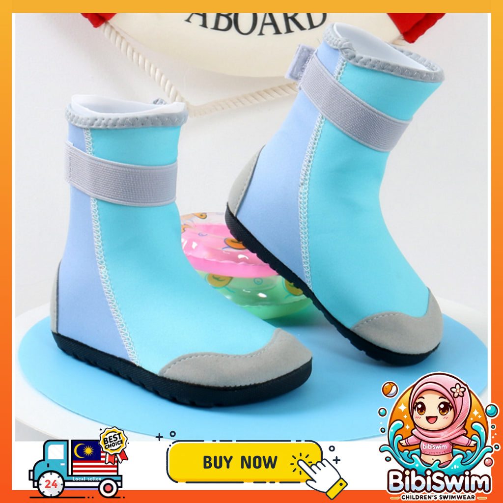 BIBISWIM Astronaut Blue Bunny Swim Socks